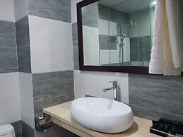 Phu Cuong Beach Hotel