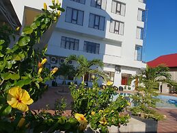 Phu Cuong Beach Hotel