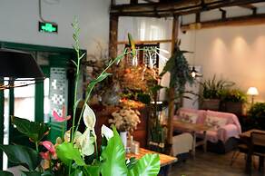 Peking Station Youth Hostel