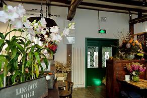 Peking Station Youth Hostel