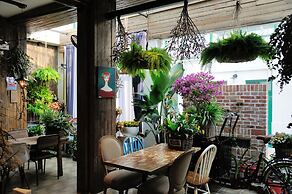 Peking Station Youth Hostel