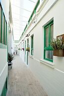 Peking Station Youth Hostel