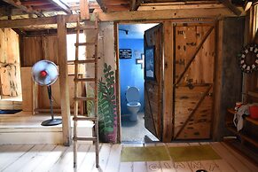 The Rabbit Tree - Hostel