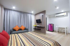 Aparthotel Live at Home Sukhumvit 105