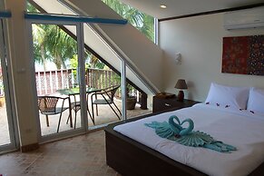 Coconut Laguna Villas