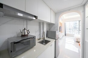 Shanghai Jiarong Apartment Hotel