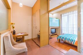 Shanghai Jiarong Apartment Hotel