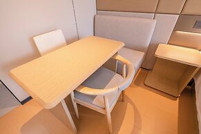 Shanghai Jiarong Apartment Hotel