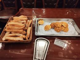 Shanghai Jiarong Apartment Hotel