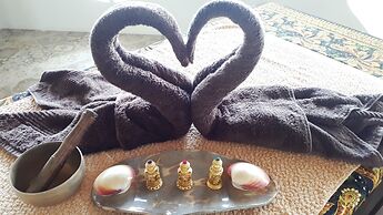 Iris Island Eco Resort