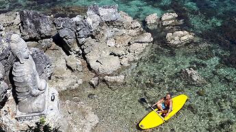 Iris Island Eco Resort