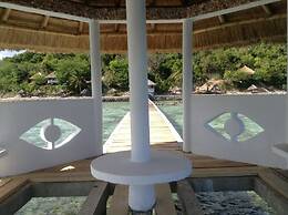 Iris Island Eco Resort