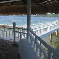 Iris Island Eco Resort