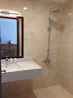 Lenid Nha Trang Hotel