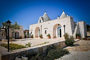Trulli Laetitia