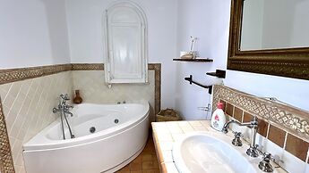 Don Ciccio Sea House