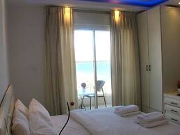 Coral Beach Pearl Guest House