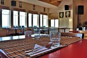 Fossatún Country Hotel