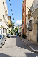 Elegant Duplex with XL Patio by FeelHome