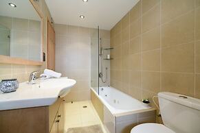 Comfort & Balcony near Beach by FeelHome