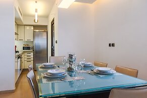 Comfort & Balcony near Beach by FeelHome