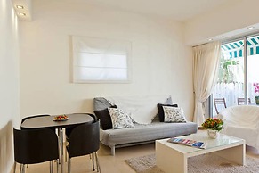 Deluxe Frishman Beach 1Min Beach