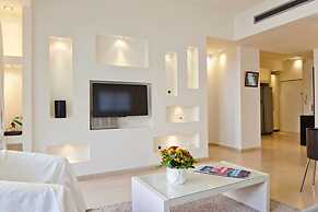 Deluxe Frishman Beach 1Min Beach