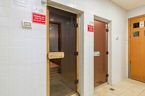 High Class Condo at Marina by FeelHome