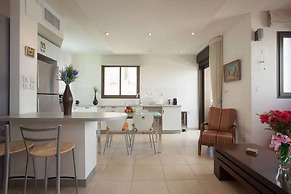 Cosy 1BR near Beach by FeelHome