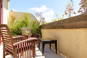 Amazing Duplex Penthouse with 2 Terraces by FeelHome