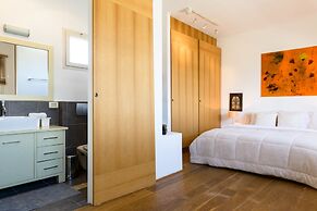 Amazing Duplex Penthouse with 2 Terraces by FeelHome