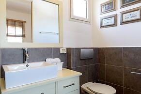 Amazing Duplex Penthouse with 2 Terraces by FeelHome