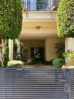 Amazing Duplex Penthouse with 2 Terraces by FeelHome