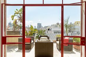 Amazing Duplex Penthouse with 2 Terraces by FeelHome