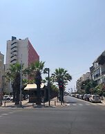 Balcony & Comfort by FeelHome