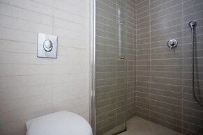 Balcony & Comfort by FeelHome