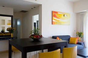 Balcony & Comfort by FeelHome