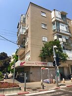 Balcony & Comfort by FeelHome