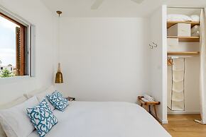 Terrace & View on Dallal square by FeelHome