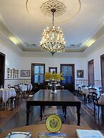 Mara Palace Hotel