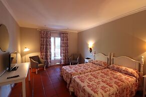 Hotel Varinia Serena - Balneario de Alange