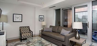 Moore Suites - The Mary Ann