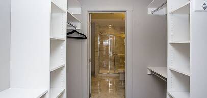 Moore Suites - The Mary Ann