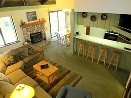 2 Bedrooms Standard Condos by RedAwning