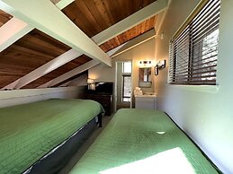 2 Bedrooms Standard Condos by RedAwning