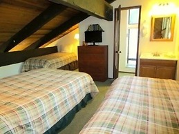 2 Bedrooms Standard Condos by RedAwning