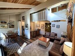 2 Bedrooms Standard Condos by RedAwning