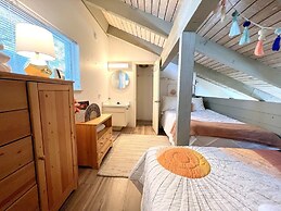 2 Bedrooms Standard Condos by RedAwning