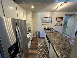 2 Bedrooms Standard Condos by RedAwning