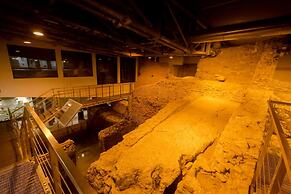 Harry's Bar Trevi Hotel & Restaurant